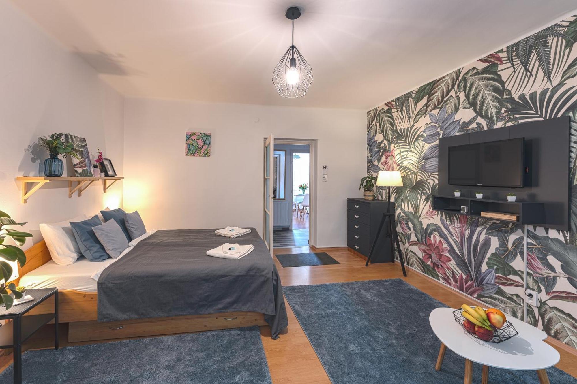 Peaceful Apartment Near Buda Castle And Chain Bridge Будапеща Екстериор снимка
